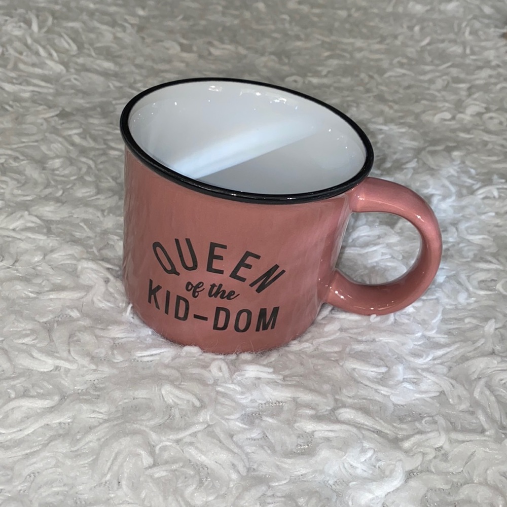 Greatest coffee mug for the busy mama! 💥💥3/$10💥💥